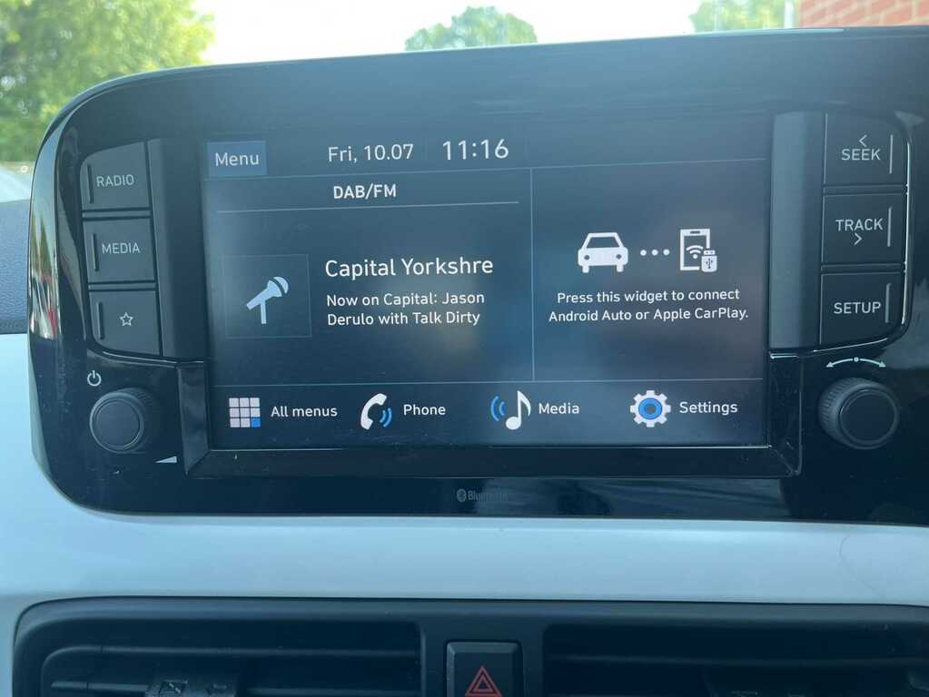 Hyundai I10 1.2 Se Connect Hatchback Euro 6 Green #32