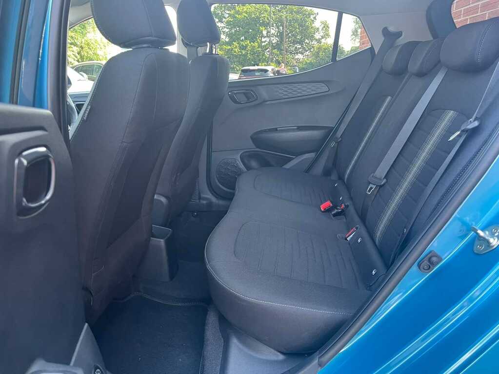 Hyundai I10 1.2 Se Connect Hatchback Euro 6 Green #13