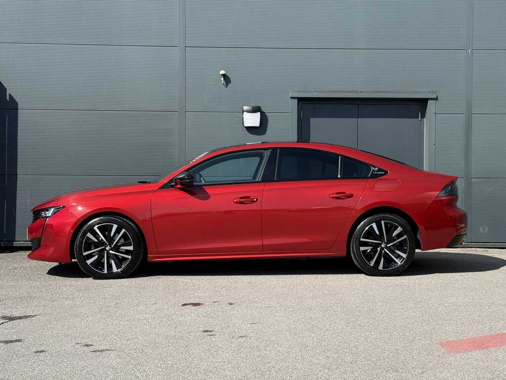Peugeot 508 1.6 Hybrid Gt E-eat8 Red #4