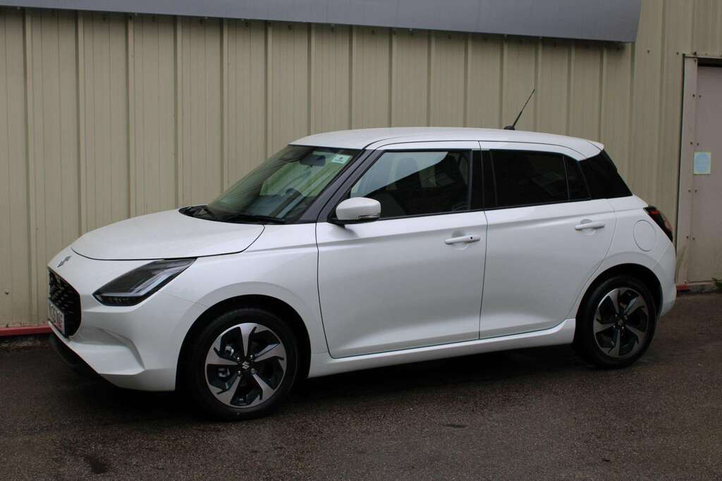 Suzuki Swift 1.2 Mild Hybrid Ultra White #3