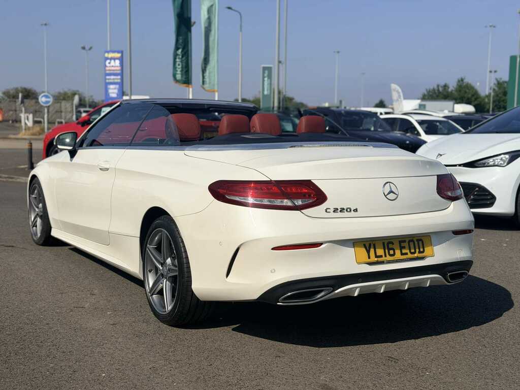 Mercedes-Benz C Class C220d Amg Line Premium Plus YL16EOD White #3