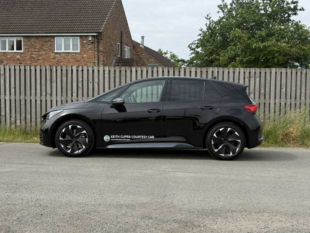 Cupra Born 170Kw E-boost V2 59Kwh Black #4