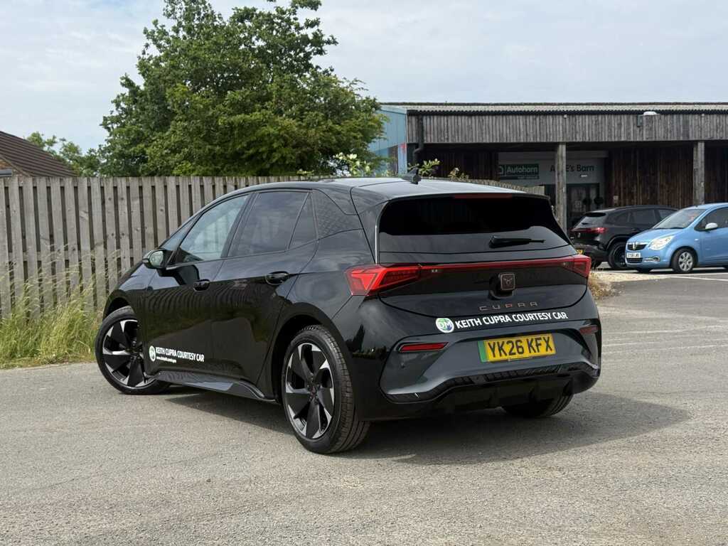 Cupra Born 170Kw E-boost V2 59Kwh Black #3