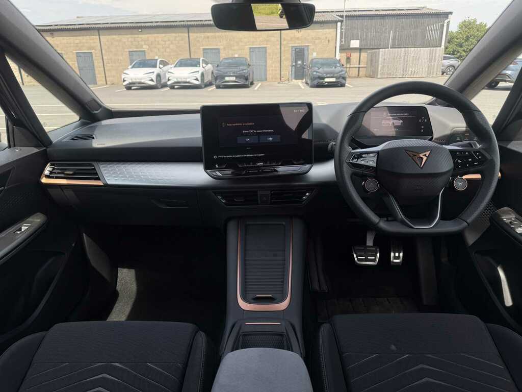 Cupra Born 170Kw E-boost V2 59Kwh Silver #20
