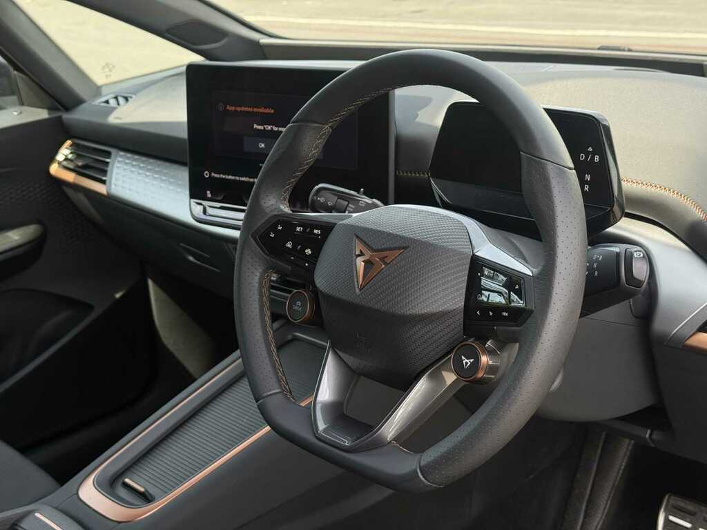 Cupra Born 170Kw E-boost V2 59Kwh Black #2