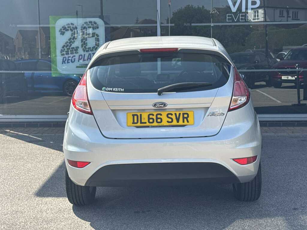 Ford Fiesta 1.25 82 Zetec DL66SVR Silver #6