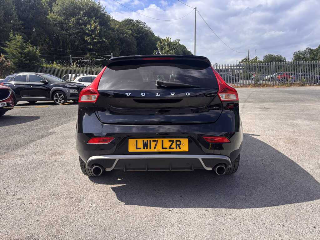Volvo V40 T3 152 R Design Pro Geartronic LW17LZR Black #3