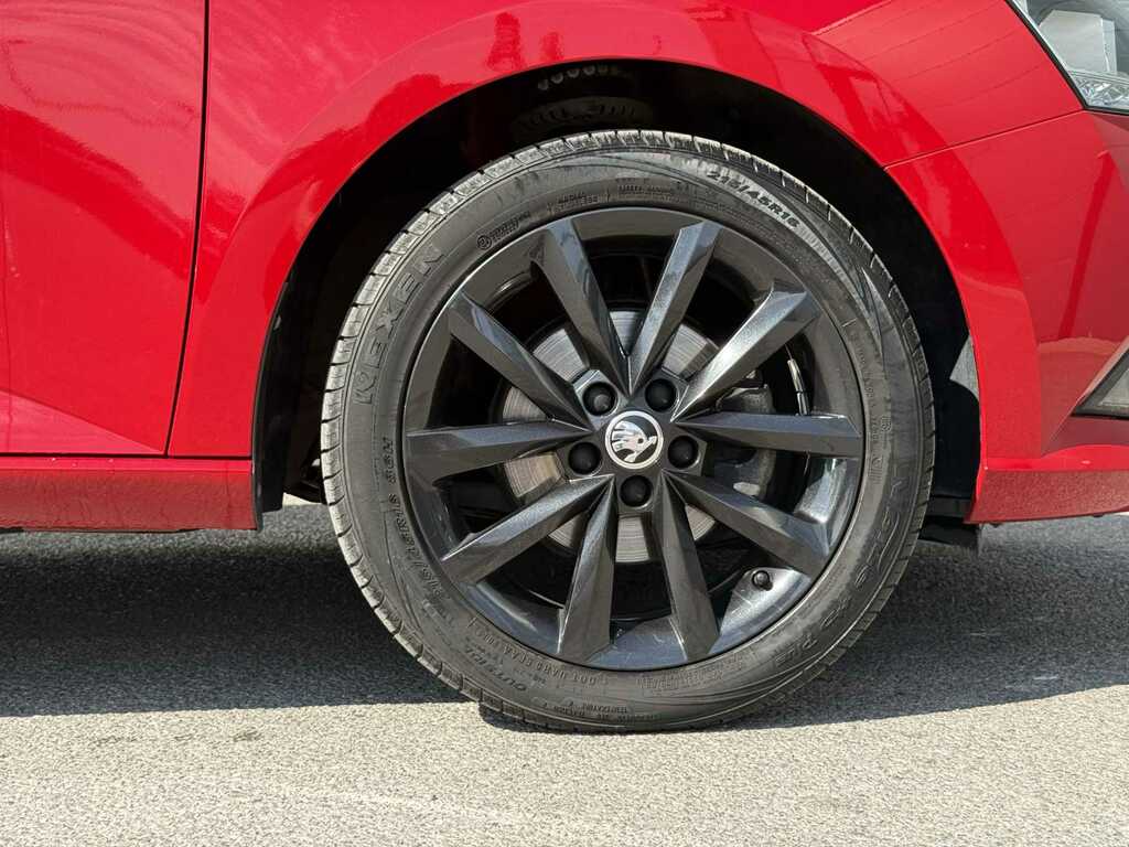 Skoda Fabia 1.0 Tsi Colour Edition YY70XCL Red #5