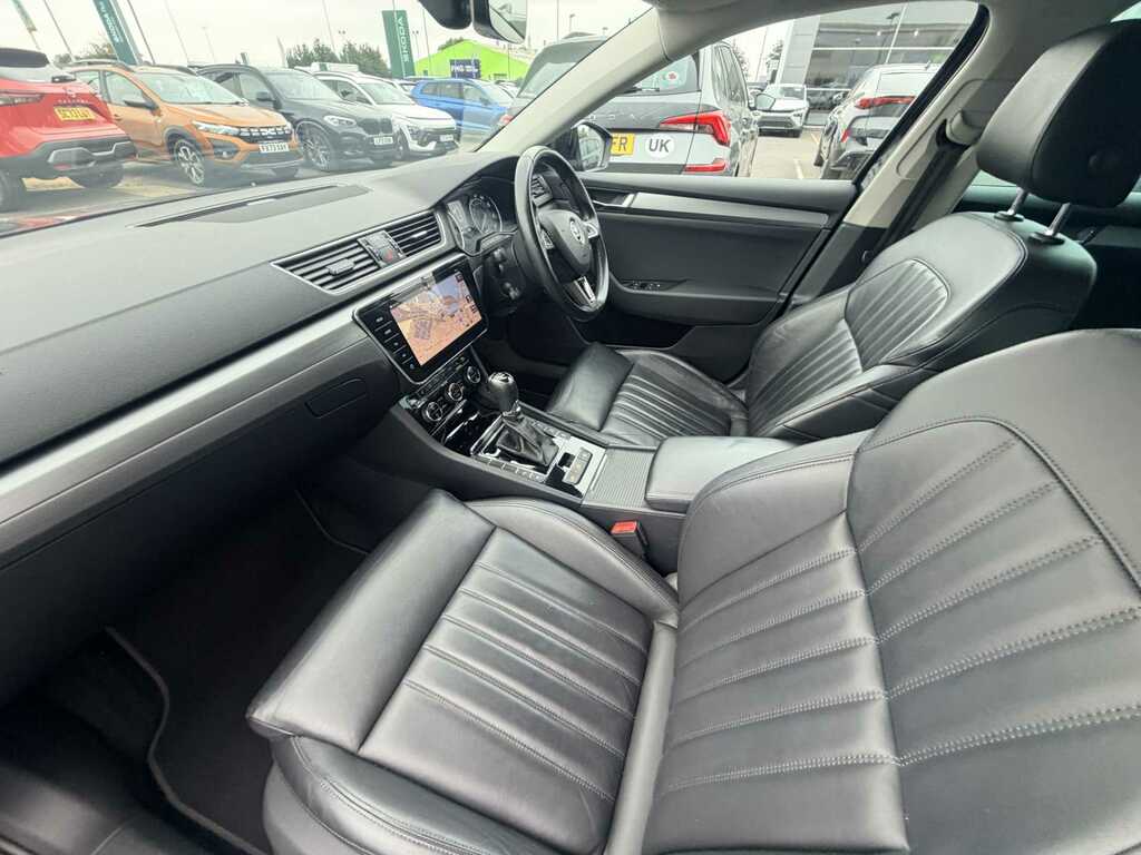 Skoda Superb 2.0 Tsi Se L Executive Dsg Black #2