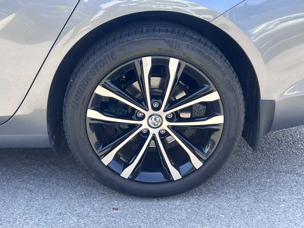 Vauxhall Insignia Hatchback Brown #25