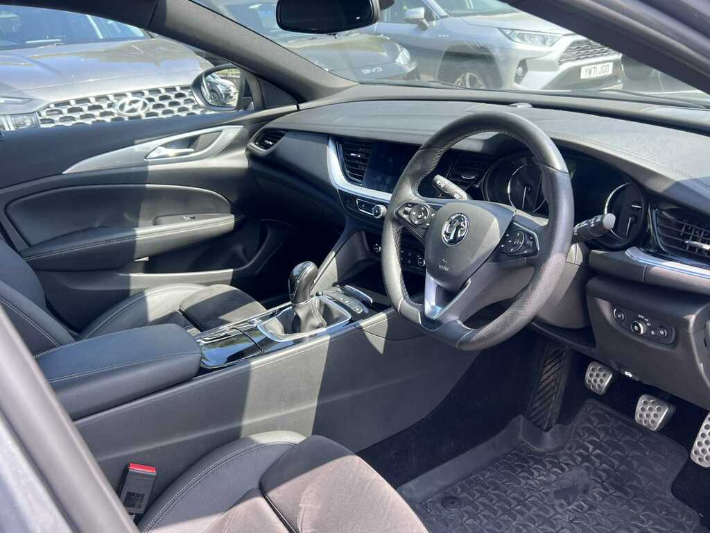 Vauxhall Insignia Hatchback Brown #9