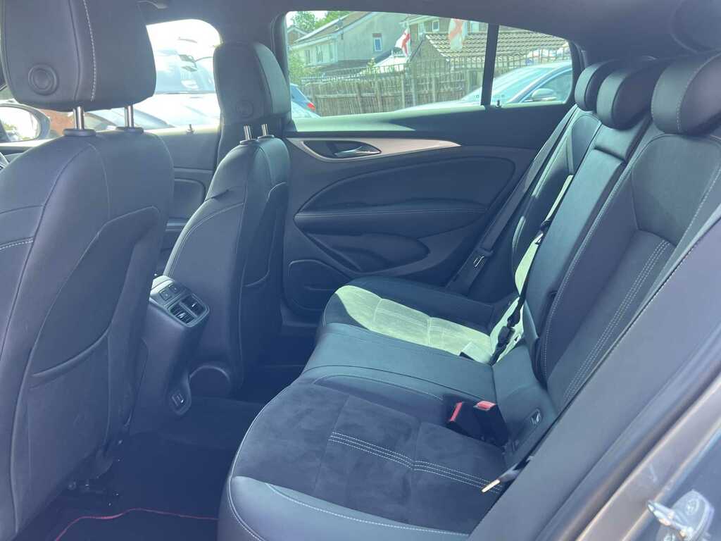 Vauxhall Insignia Hatchback Brown #16