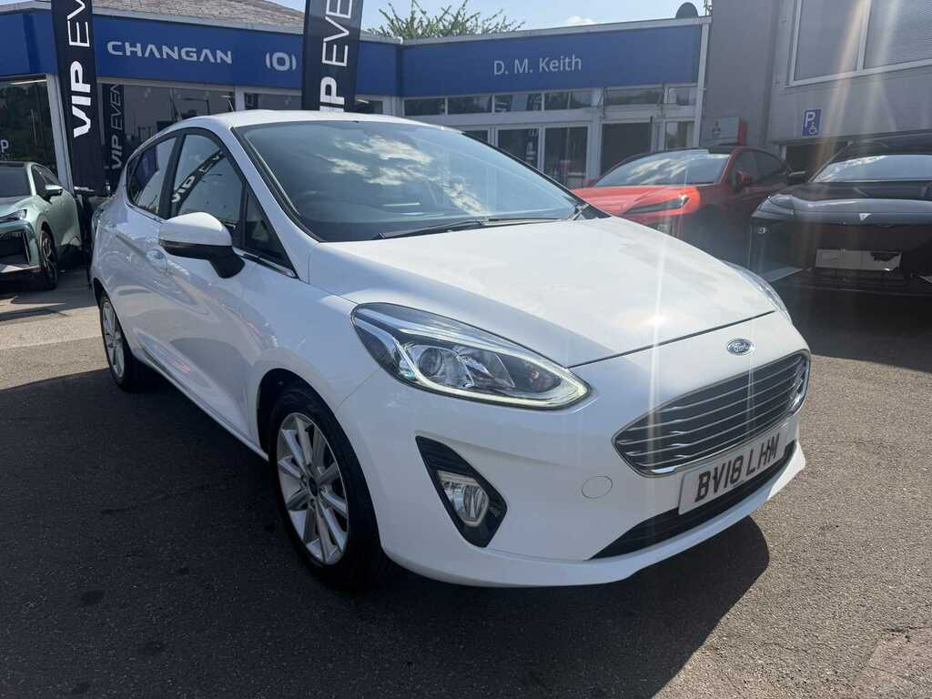 Ford Fiesta Titanium Turbo White