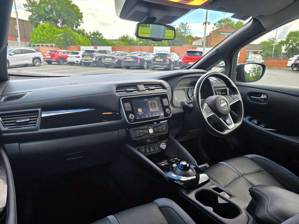 Nissan Leaf 110Kw Tekna 39Kwh Black #2