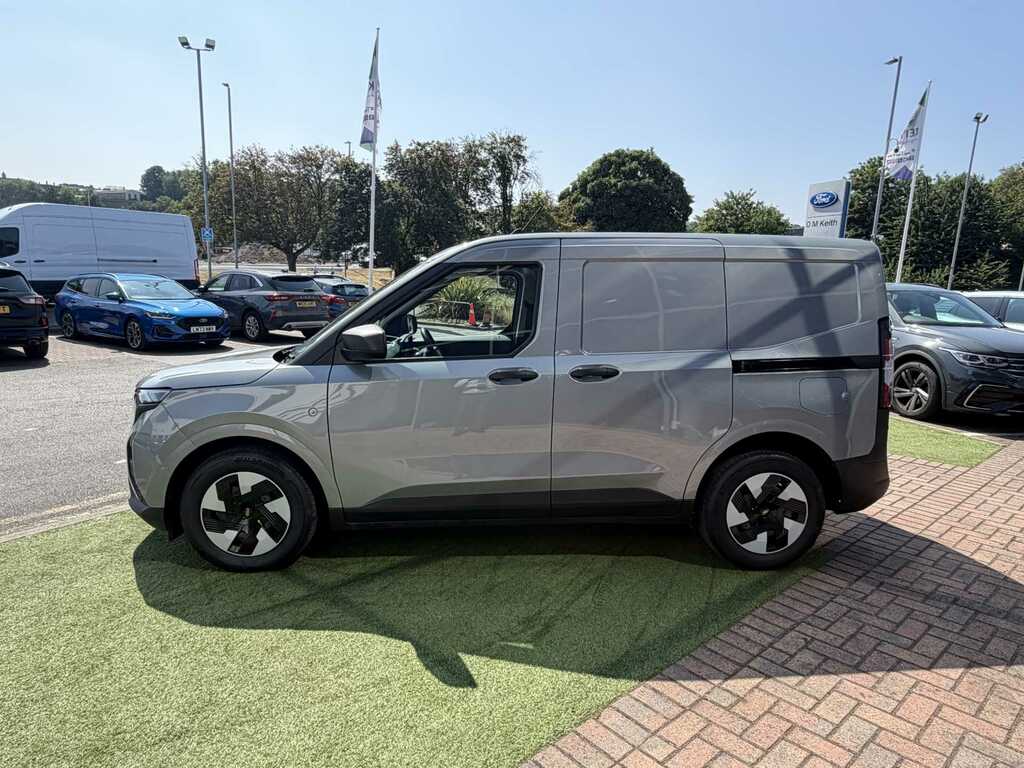 Ford Transit Courier 100Kw 43Kwh Trend Van Silver #4