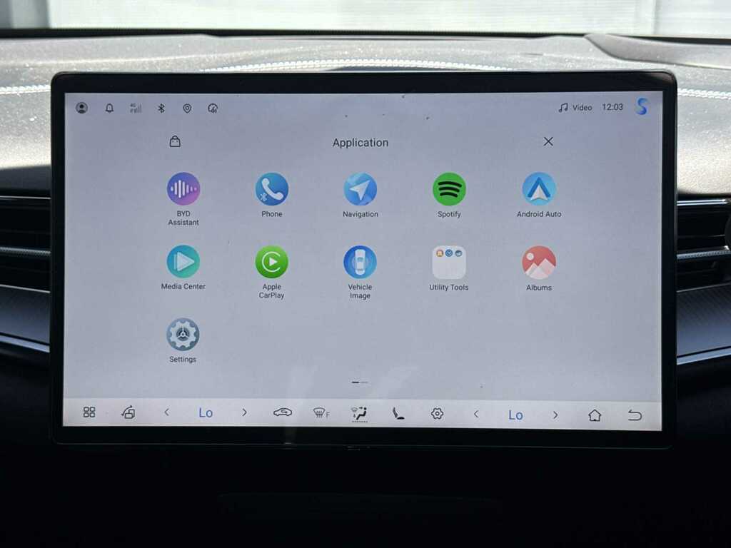 Byd Seal 82.5Kwh Excellence Awd White #33