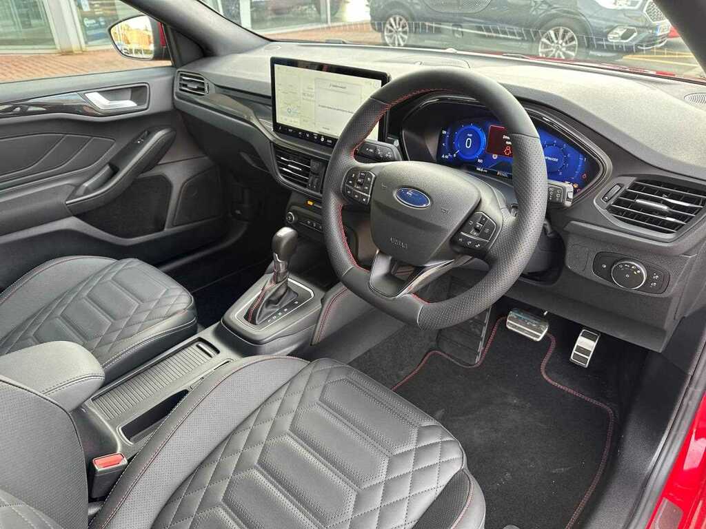 Ford Focus St-line 1.0 Mhev 155Ps Red #14