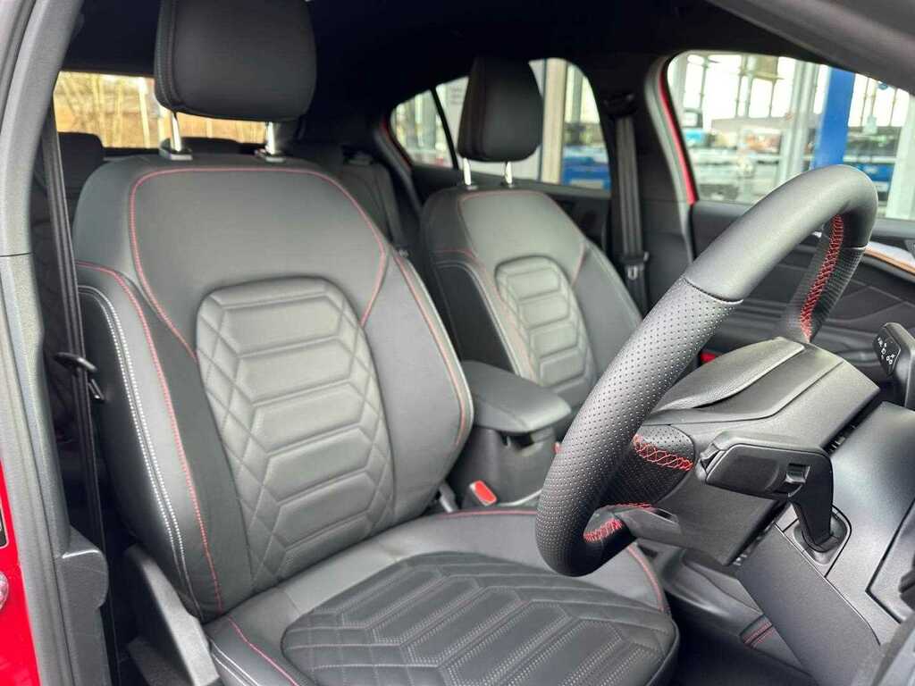 Ford Focus St-line 1.0 Mhev 155Ps Red #18