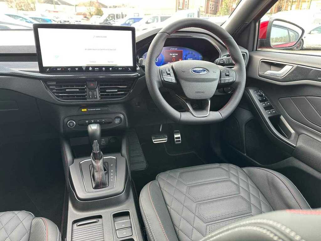Ford Focus St-line 1.0 Mhev 155Ps Red #17