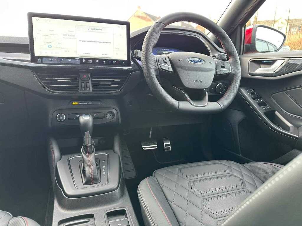 Ford Focus St-line 1.0 Mhev 155Ps Red #16