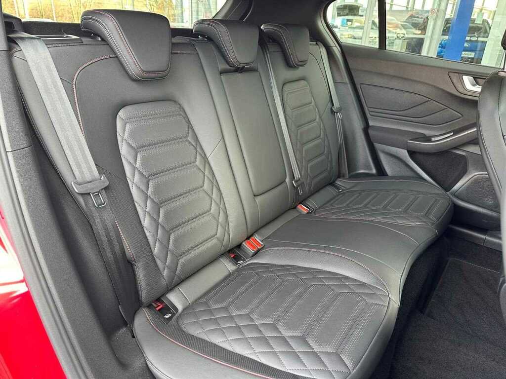 Ford Focus St-line 1.0 Mhev 155Ps Red #19