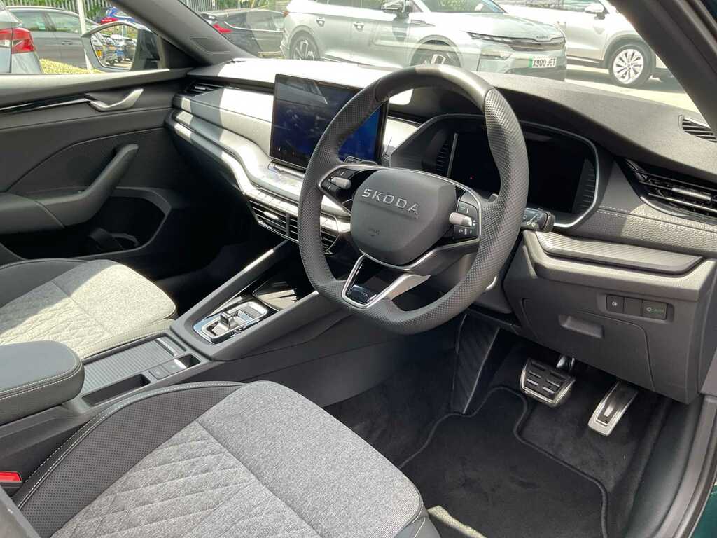 Skoda Octavia 1.5 Tsi 150 E-tec Sportline Dsg Green #6