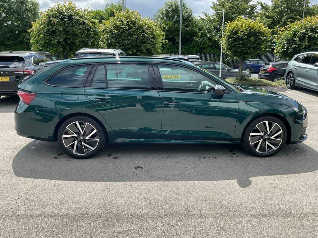 Skoda Octavia 1.5 Tsi 150 E-tec Sportline Dsg Green #4
