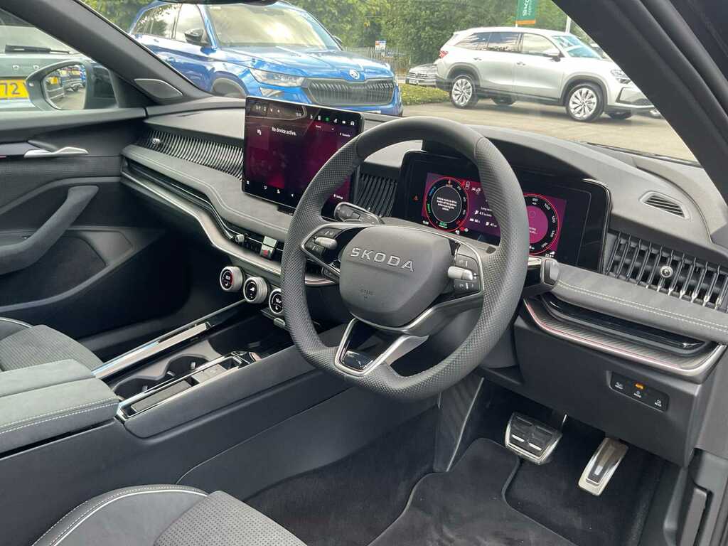 Skoda Superb 1.5 Tsi Iv Sportline Dsg Black #6