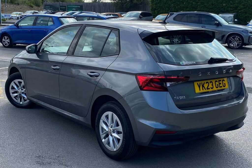 Skoda Fabia 1.0 Tsi Se Comfort Grey #2