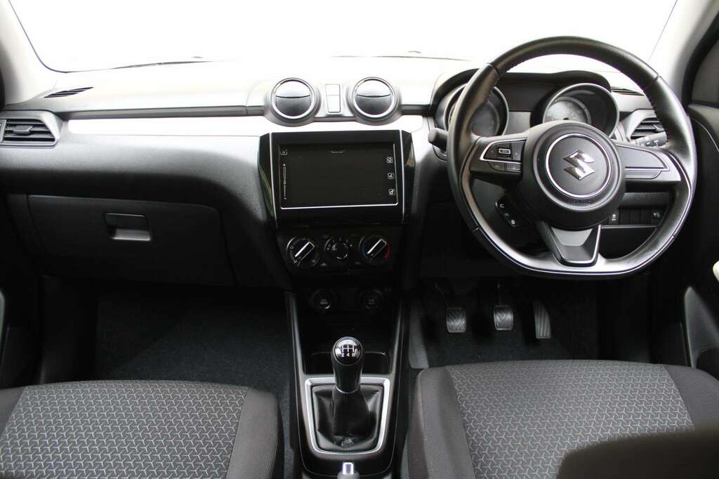 Suzuki Swift 1.2 Sz-l Nav White #18