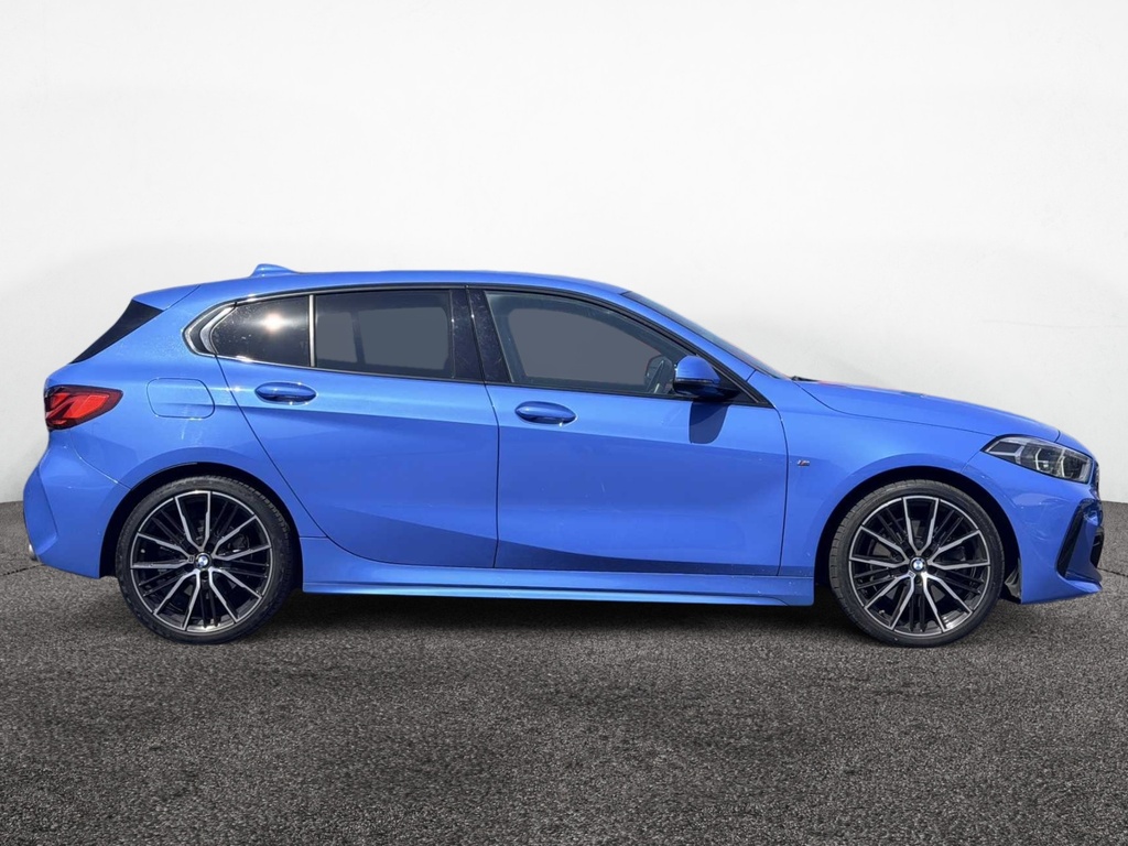 BMW 1 Series 120D Xdrive M Sport Step AU20HHA Blue #4