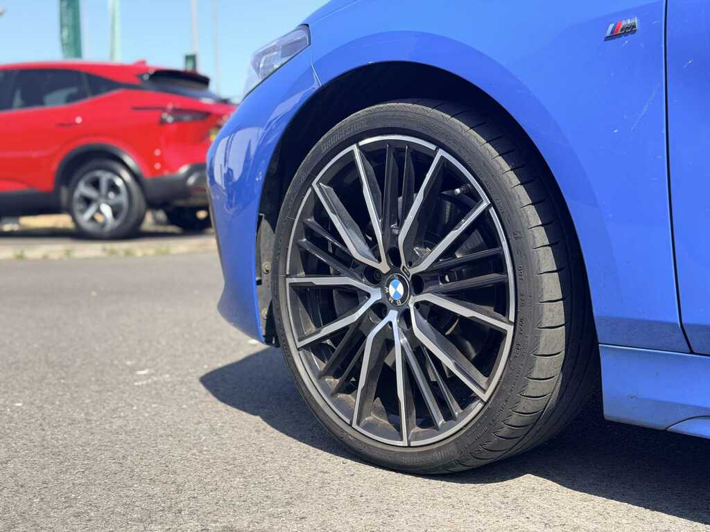 BMW 1 Series 120D Xdrive M Sport Step AU20HHA Blue #5