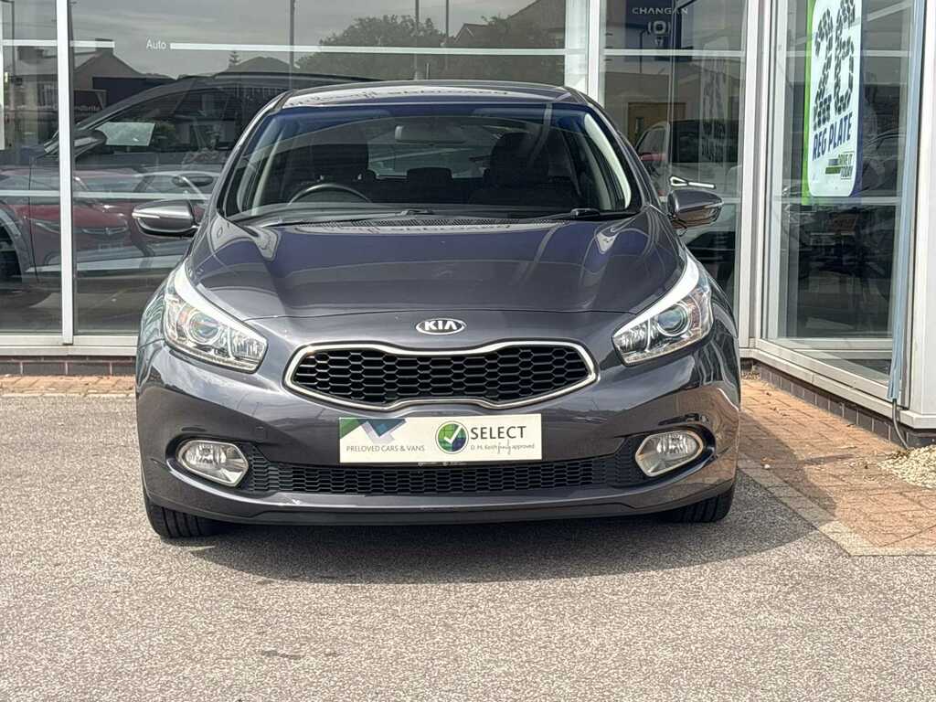 Kia Ceed 1.6 Gdi 2 Ecodynamics Silver #2