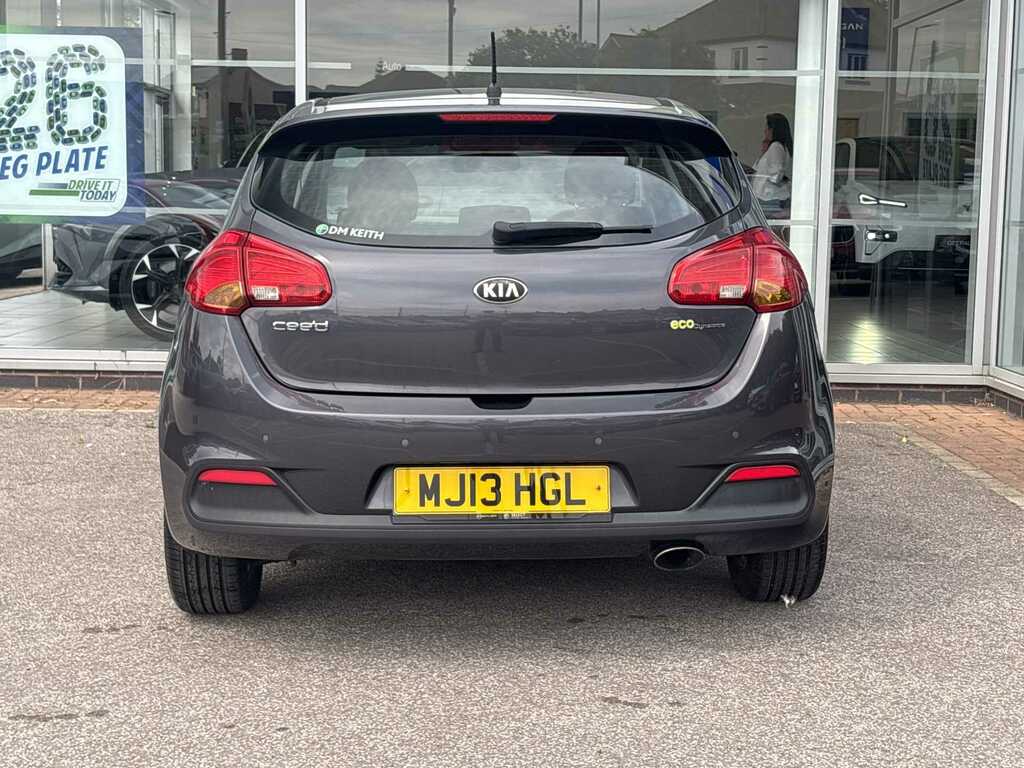 Kia Ceed 1.6 Gdi 2 Ecodynamics Silver #6