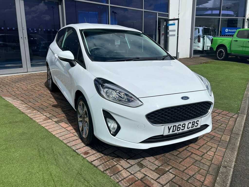 Ford Fiesta 1.1 Trend White #5