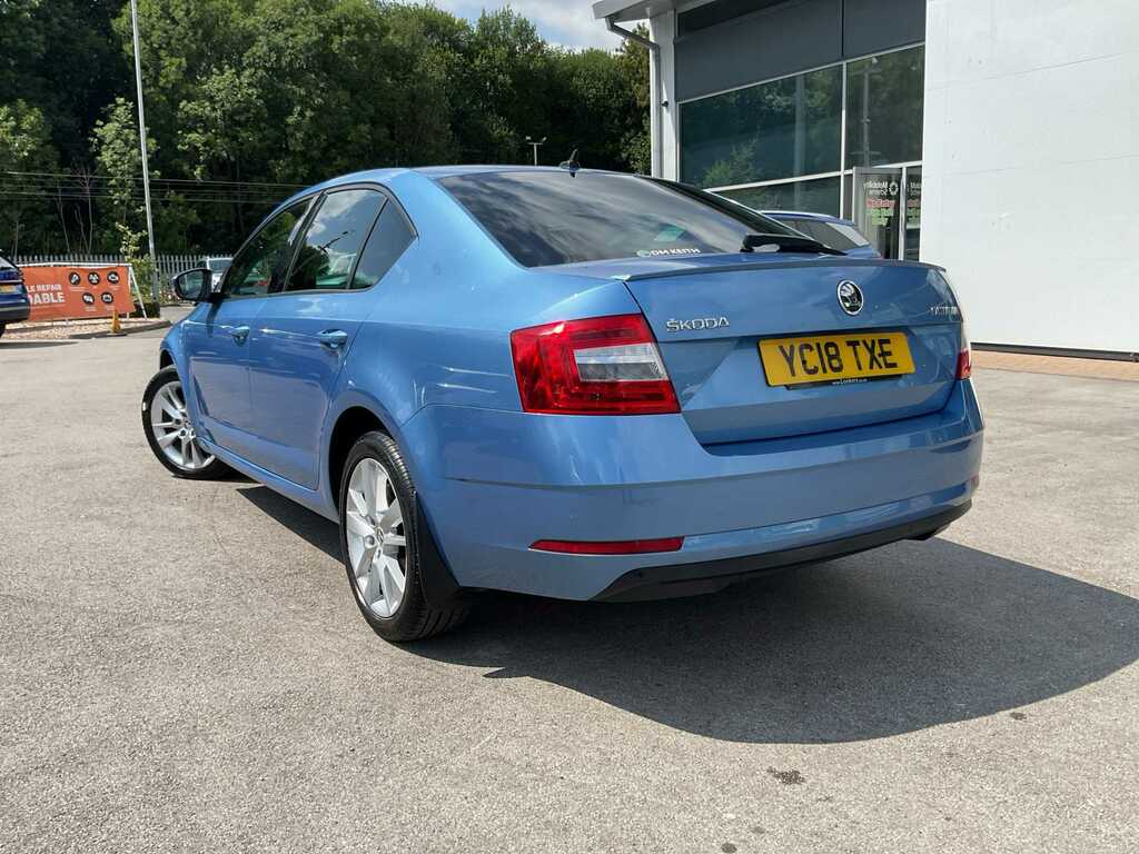 Skoda Octavia 1.5 Tsi Se L Blue #3