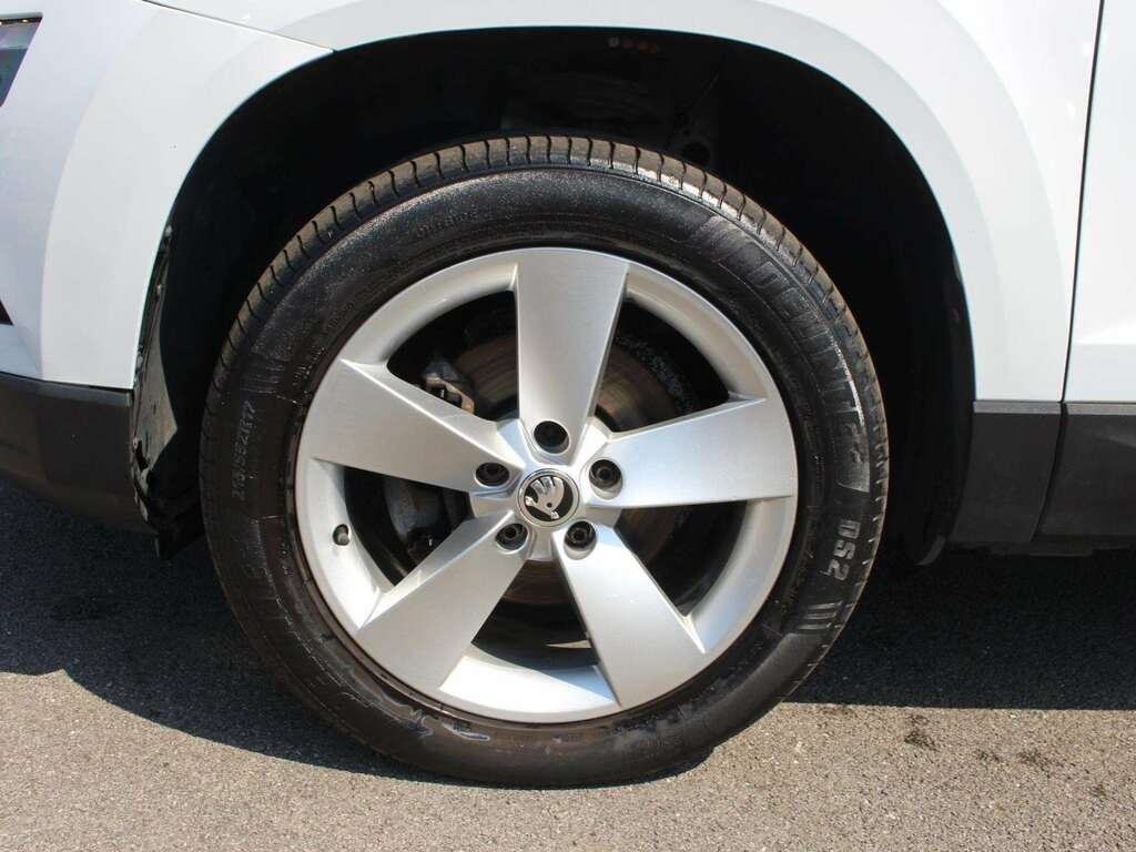 Skoda Karoq Se Nav Plus Blue #32