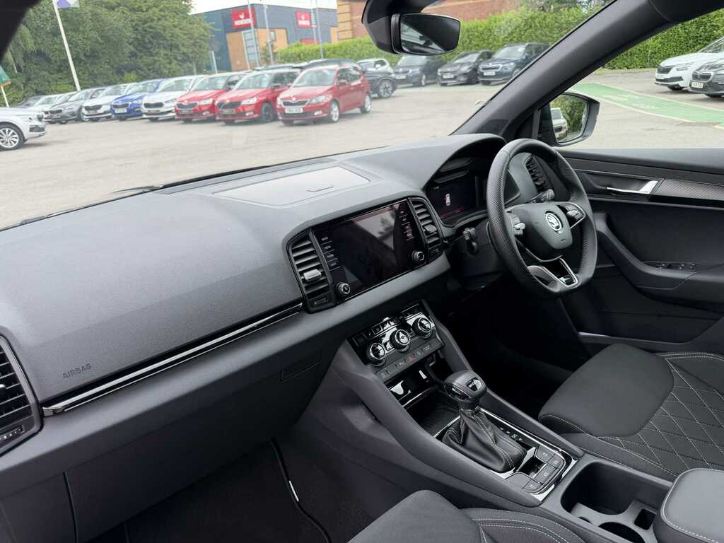 Skoda Karoq Sportline Grey #10