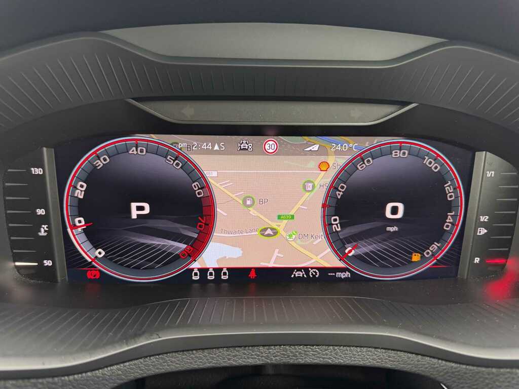 Skoda Karoq Sportline Grey #15