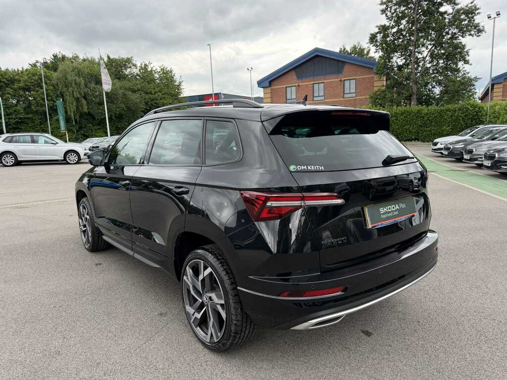 Skoda Karoq 1.5 Tsi Sportline Dsg Black #3