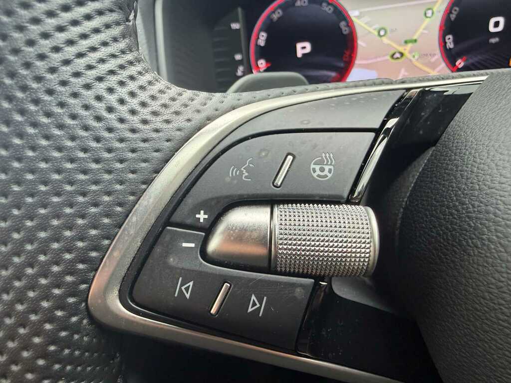 Skoda Karoq Sportline Grey #16