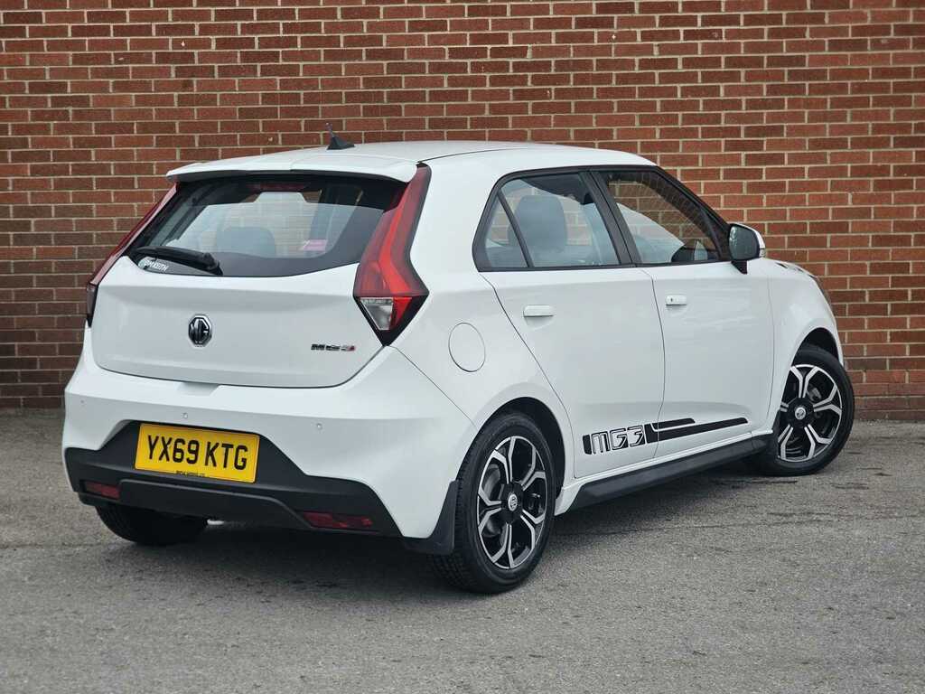MG MG3 1.5 Vti-tech Excite White #2