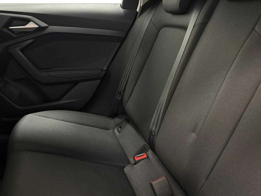 Audi A1 Black Edition 30 Tfsi 110 Ps 6-Speed Red #6
