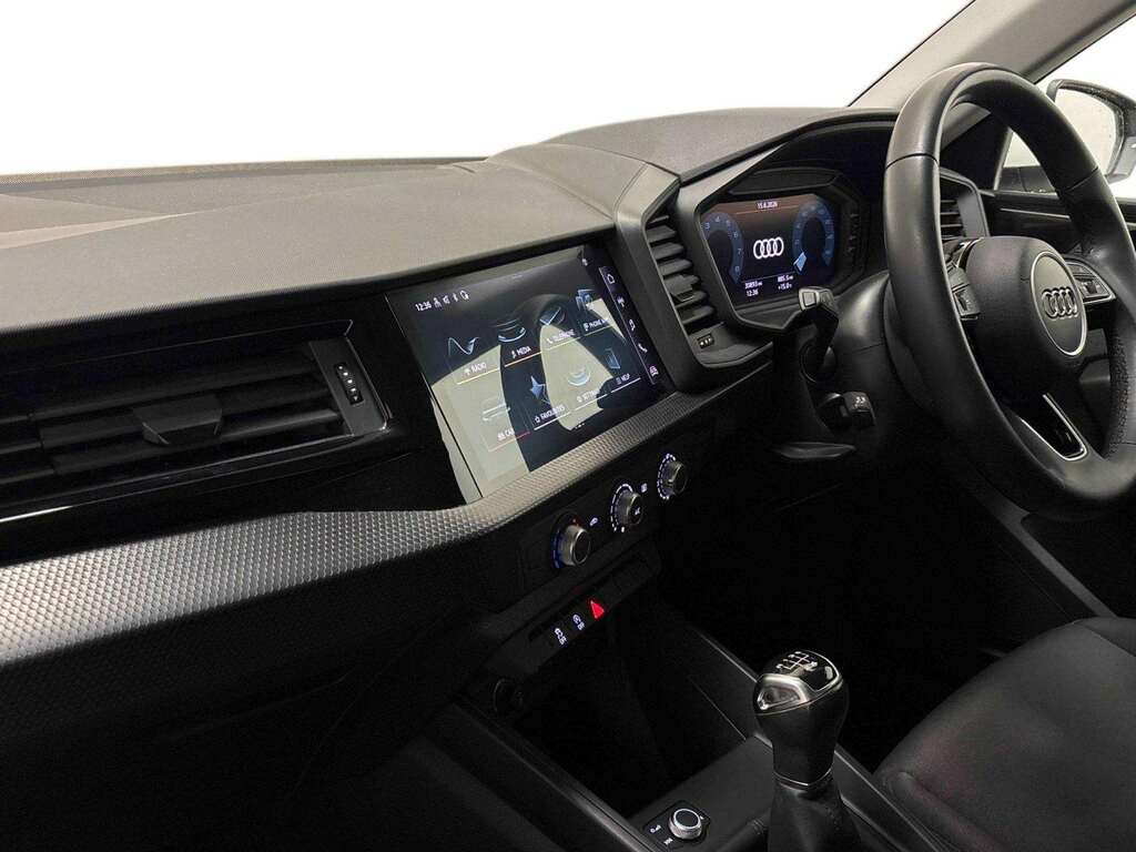 Audi A1 Black Edition 30 Tfsi 110 Ps 6-Speed Red #9