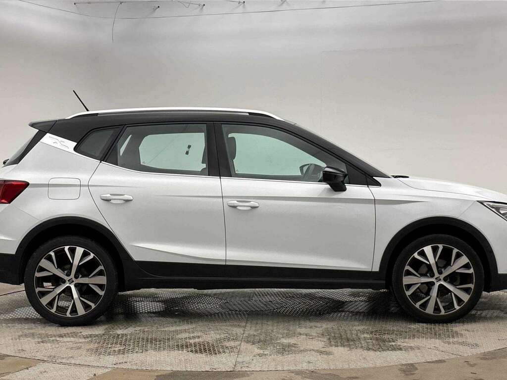 Seat Arona Xperience Lux Ecots White #2