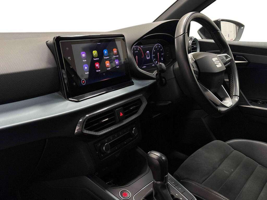 Seat Arona Xperience Lux Ecots White #6