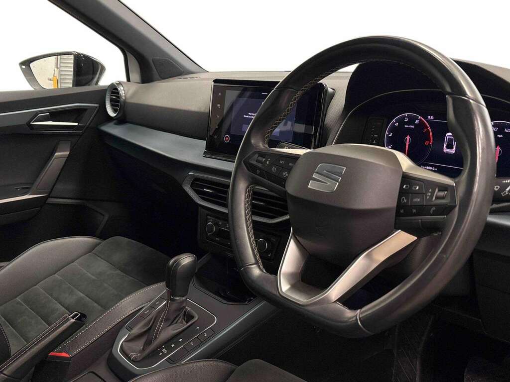 Seat Arona Xperience Lux Ecots White #5