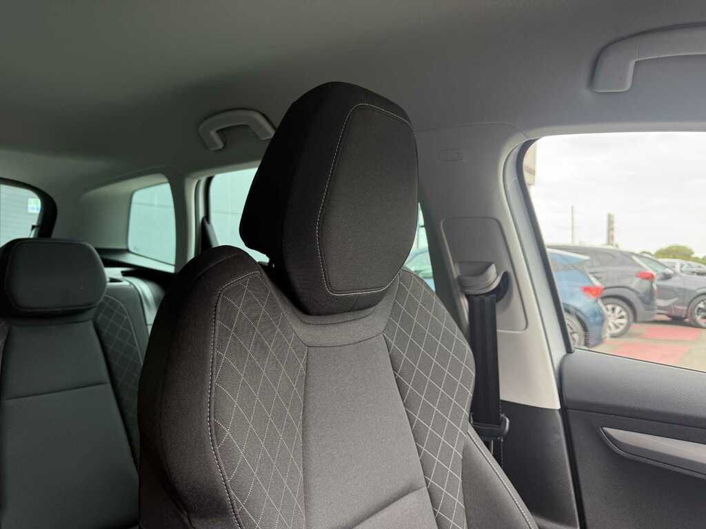 Skoda Karoq Se Silver #14
