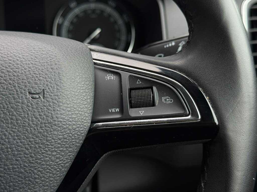 Skoda Karoq Se Silver #25