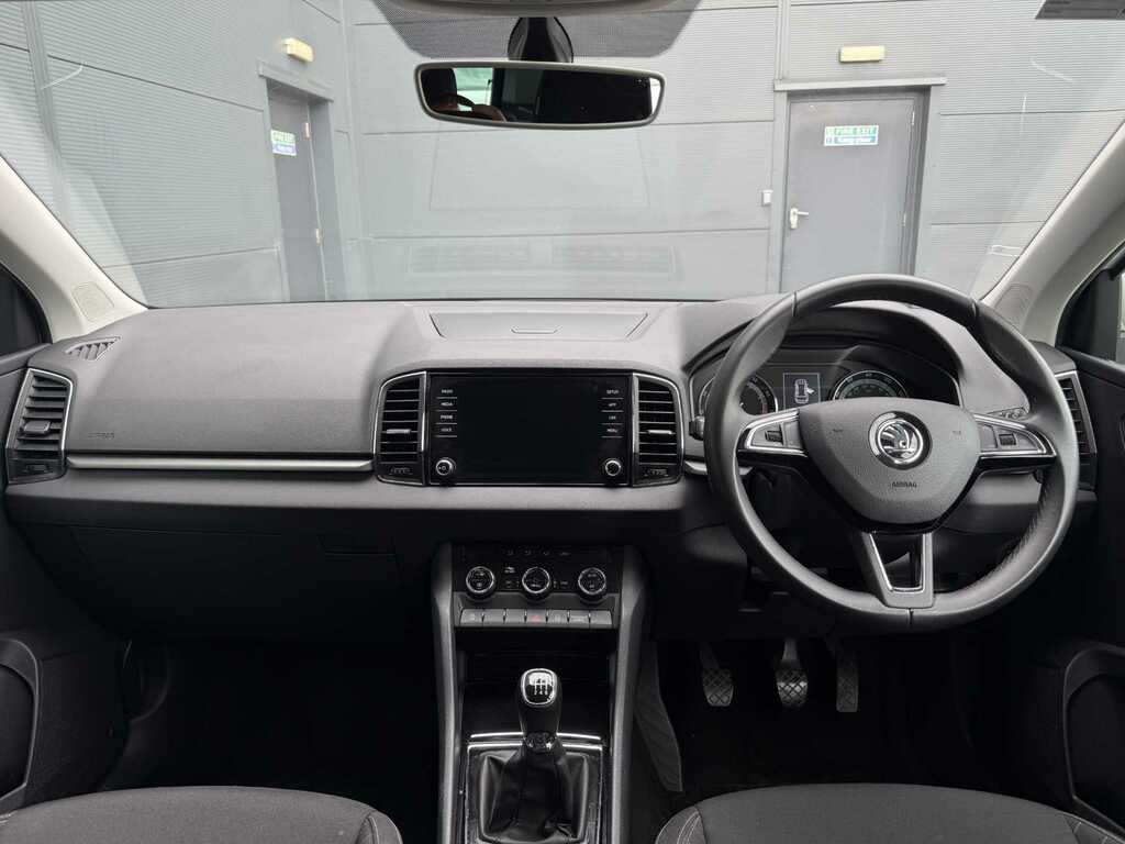 Skoda Karoq Se Silver #23